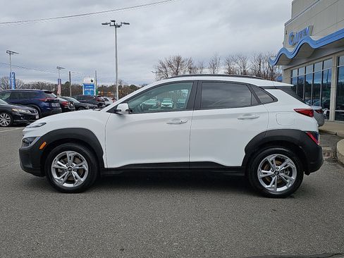 Used 2023 Hyundai Kona SEL image 7