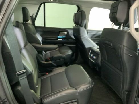 New 2026 Ford Expedition Platinum AWD/4WD image 36