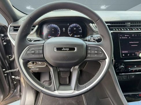 New 2026 Jeep Grand Cherokee Laredo RWD image 16