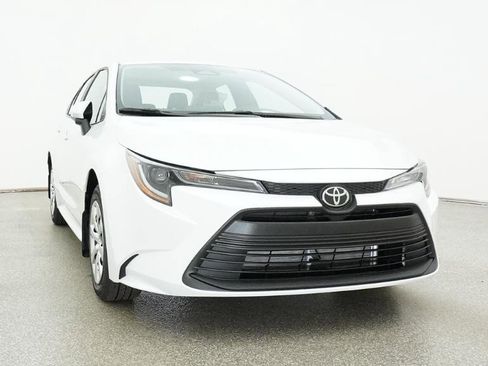 New 2026 Toyota Corolla LE image 9