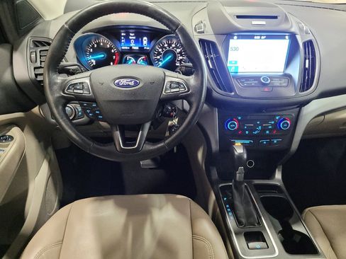 Used 2017 Ford Escape SE w/ SE Leather Comfort Package AWD/4WD image 22