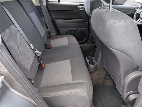 Used 2013 Jeep Compass Latitude AWD/4WD image 19