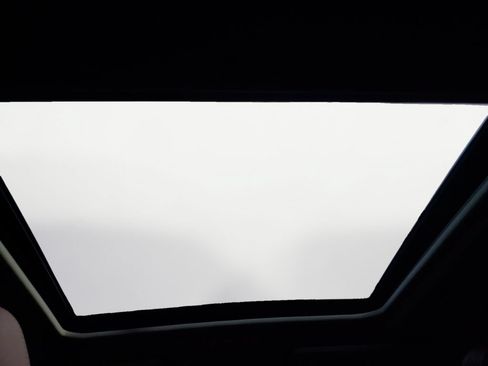 Certified 2023 Subaru Forester Touring AWD/4WD image 18
