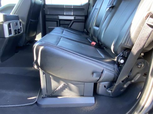 Used 2020 Ford F350 Lariat w/ Lariat Ultimate Package image 12