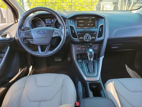 Used 2015 Ford Focus Titanium image 15