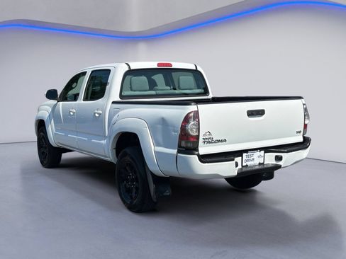 Used 2015 Toyota Tacoma 4x4 Double Cab w/ SR Package image 6