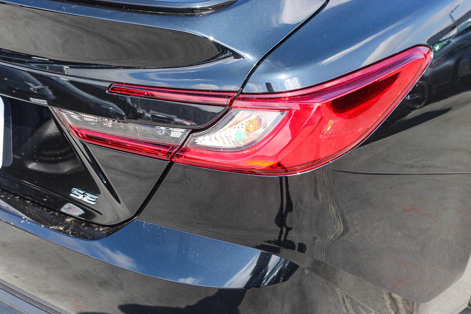 New 2026 Toyota Camry SE FWD image 10