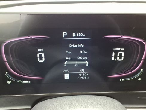 Used 2023 Kia Sportage EX image 12