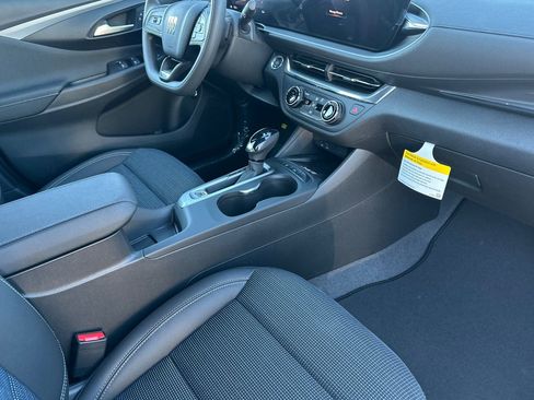New 2026 Buick Envista Sport Touring w/ Convenience II Package FWD image 17