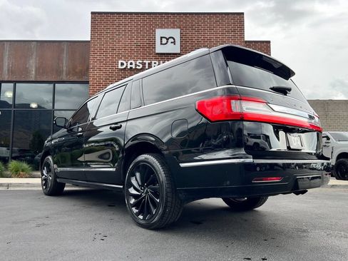 Used 2021 Lincoln Navigator L Reserve AWD/4WD image 4