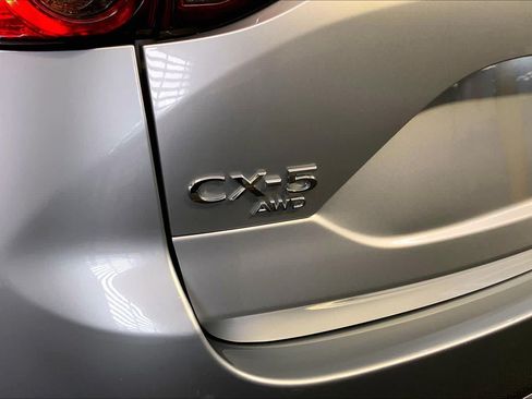 Certified 2021 MAZDA CX-5 Touring w/ Touring Preferred SV Package AWD/4WD image 10