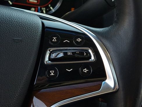 Used 2019 Cadillac Escalade ESV Luxury w/ Escalade Sport Edition AWD/4WD image 19
