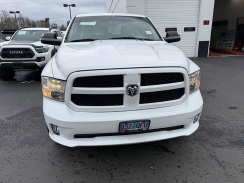 Used 2017 RAM 1500 Express image 4