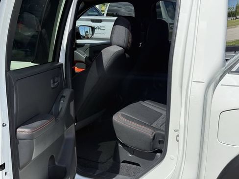 Used 2026 Nissan Frontier PRO-4X w/ Pro-4x Convenience Package AWD/4WD image 30
