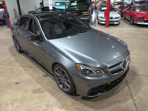 Used 2016 Mercedes-Benz E 63 AMG S-Model image 14
