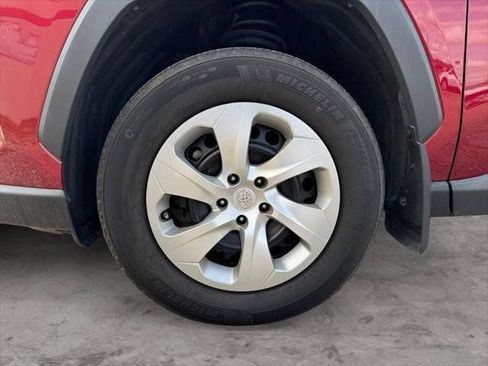 Certified 2023 Toyota RAV4 LE AWD/4WD image 69