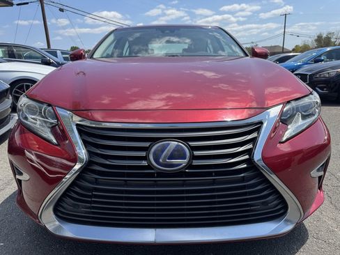 Used 2016 Lexus ES 300h image 7