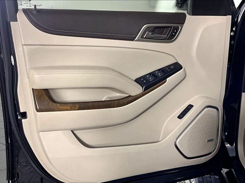 Used 2019 GMC Yukon XL Denali w/ Denali Ultimate Package RWD image 21
