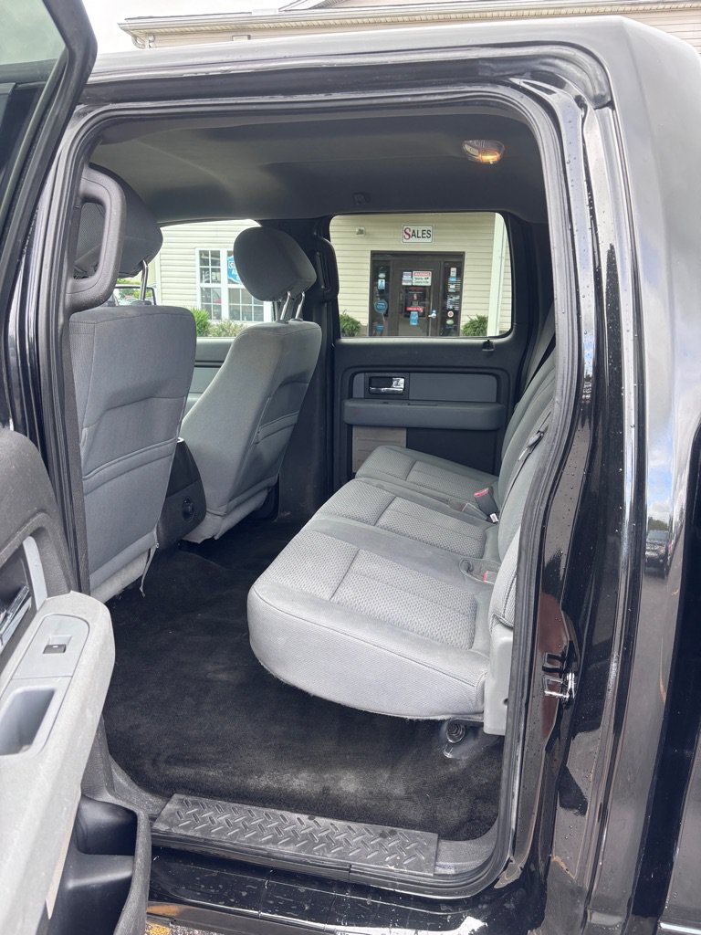 Used 2014 Ford F150 XLT w/ Equipment Group 302A Luxury AWD/4WD image 11