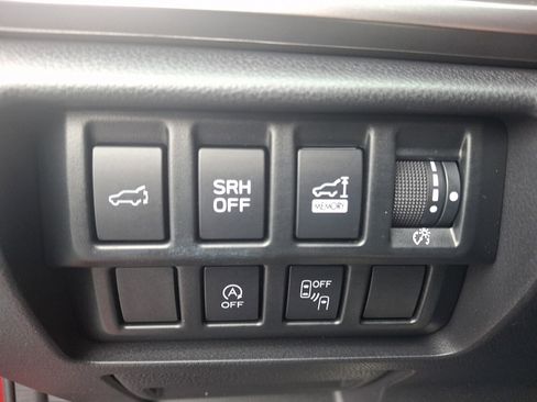 Certified 2023 Subaru Forester Premium image 27