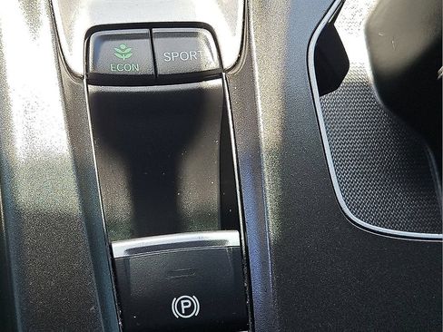 Used 2020 Honda Accord Sport image 23