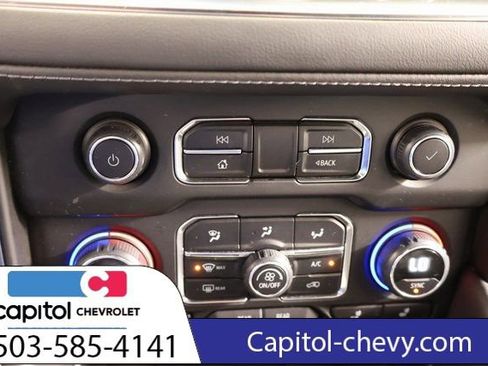 Used 2024 Chevrolet Tahoe LT image 23