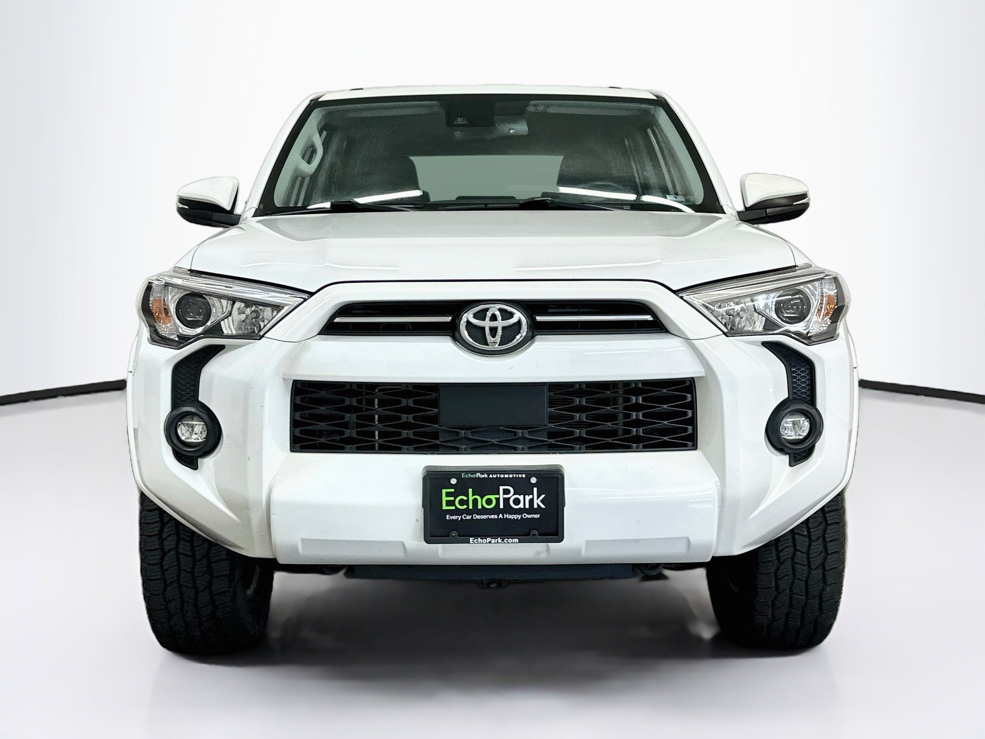 Used 2021 Toyota 4Runner SR5 Premium AWD/4WD image 2