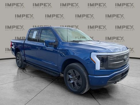 Used 2022 Ford F150 Lightning Lariat w/ Equipment Group 511A High image 7