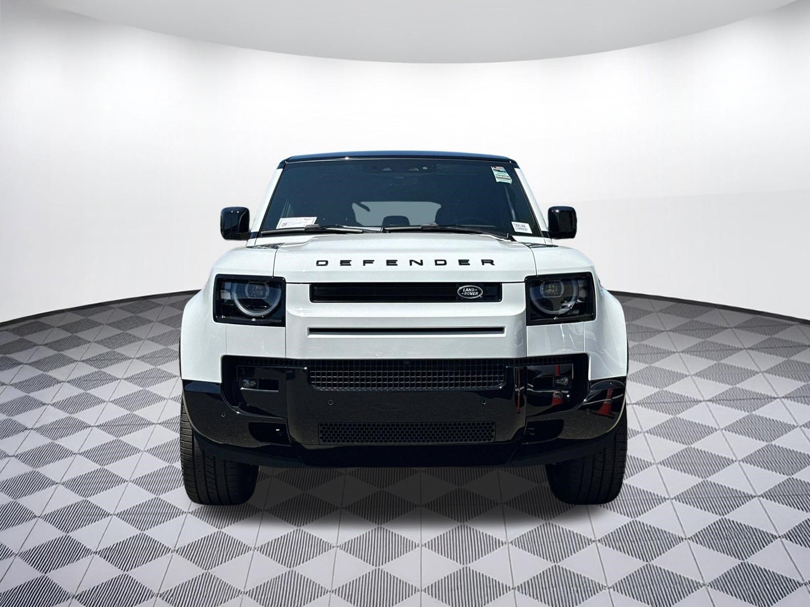 New 2026 Land Rover Defender 110 X-Dynamic SE AWD/4WD image 5