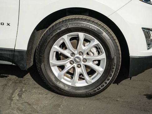 Used 2019 Chevrolet Equinox LS FWD image 11
