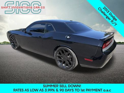 Used 2013 Dodge Challenger R/T RWD image 4