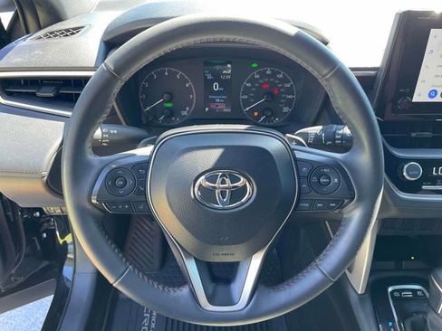 Used 2024 Toyota Corolla Cross AWD Hybrid image 7