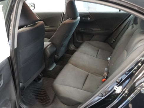 Used 2015 Honda Accord LX image 18