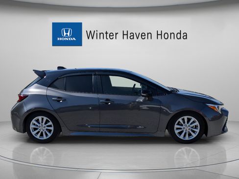 Used 2025 Toyota Corolla SE FWD image 9