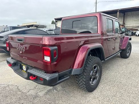 Used 2022 Jeep Gladiator Rubicon w/ Cold Weather Group AWD/4WD image 5