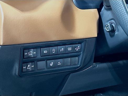 Used 2025 Toyota Tundra 1794 Edition AWD/4WD image 8