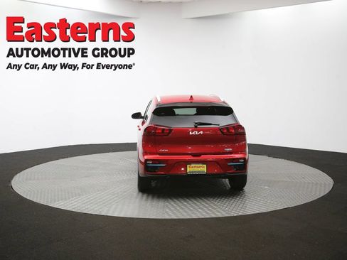 Used 2022 Kia Niro EX w/ Cold Weather Package image 37