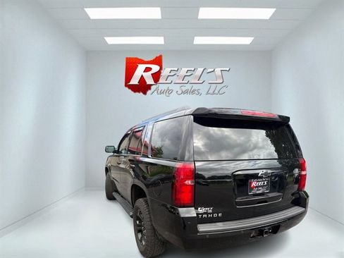 Used 2019 Chevrolet Tahoe LS w/ Enhanced Driver Alert Package AWD/4WD image 28