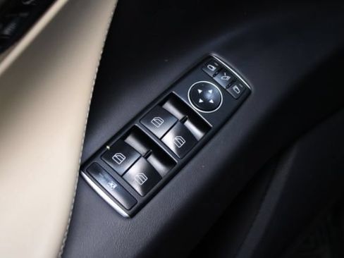 Used 2016 Tesla Model X 90D AWD/4WD image 13