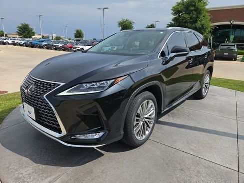 Used 2022 Lexus RX 350L Luxury w/ Accessory Package (Z1) AWD/4WD image 3