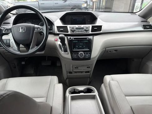 Used 2017 Honda Odyssey EX-L image 11