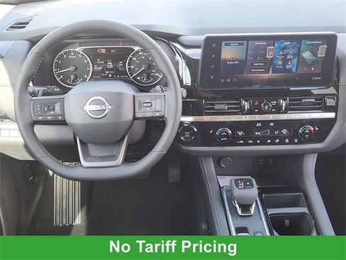 New 2026 Nissan Pathfinder SV image 21