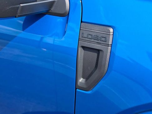 Used 2025 Ford Maverick Lobo AWD/4WD image 12