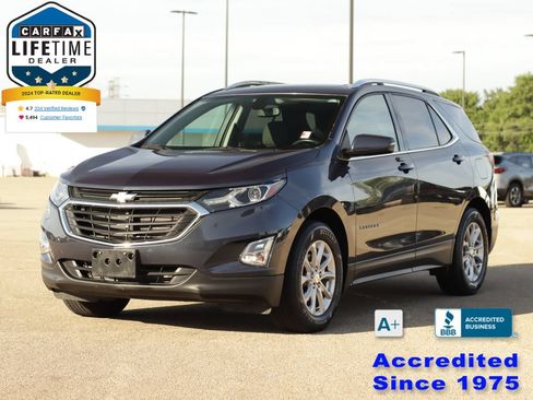 Used 2018 Chevrolet Equinox LT w/ Sun & Infotainment Package FWD image 3