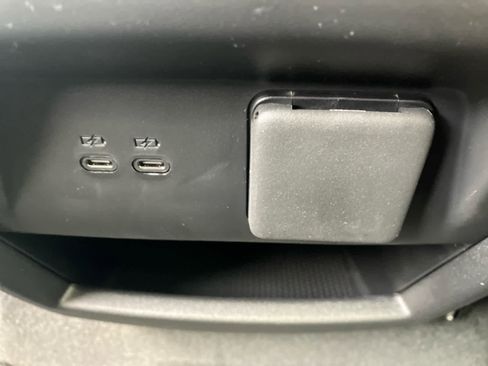 New 2026 Chevrolet Traverse LT w/ Enhanced Driving Package image 35