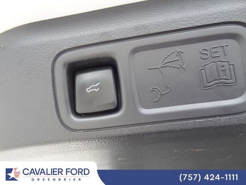 Certified 2024 Ford Expedition XLT AWD/4WD image 12