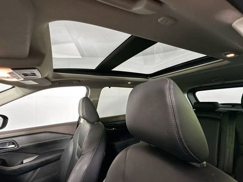 Used 2023 Nissan Rogue SL w/ SL Premium Package image 20