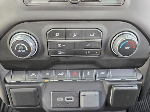 Used 2023 Chevrolet Silverado 1500 Custom w/ LPO, Dark Essentials Package RWD image 17