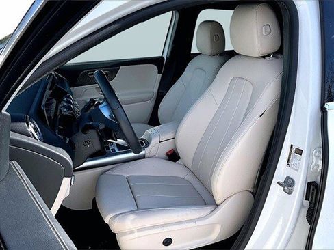 Certified 2025 Mercedes-Benz GLA 250 250 image 11