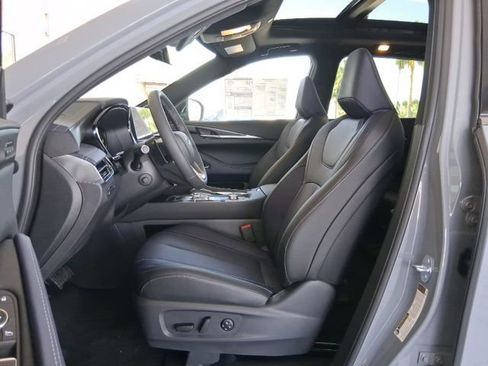 New 2026 INFINITI QX60 Sport w/ Dark Cargo Package image 19